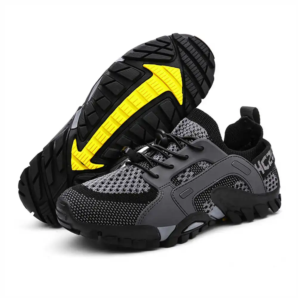 40-44 taglia 46 stivali da tre - Tech Accessories Names recensione e prezzo