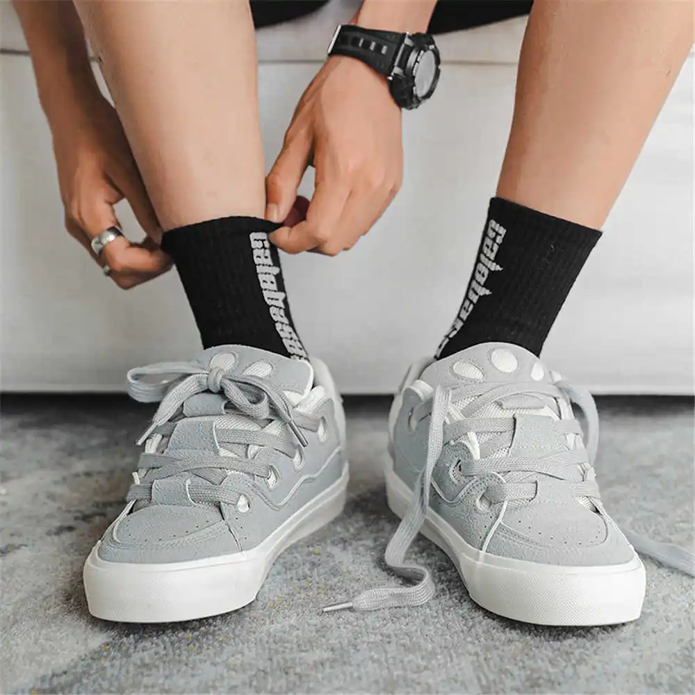 Con allacciatura Scarpe da scu - Tech Accessories Names recensione e prezzo